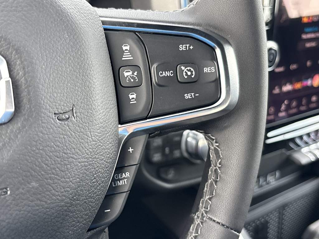 Thumbnail: 2026 RAM 1500 - 35