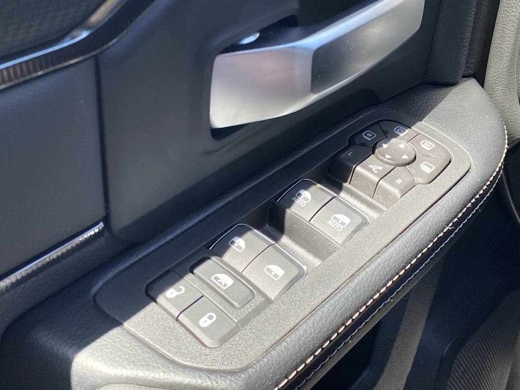 Thumbnail: 2026 RAM 2500 - 26