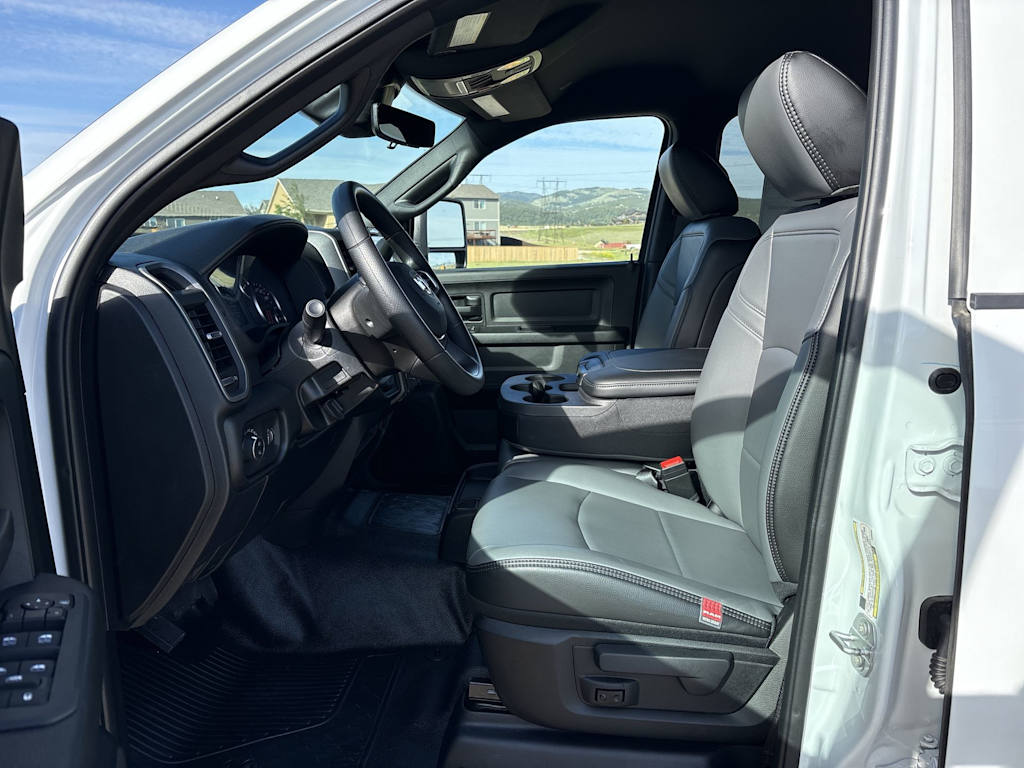 Thumbnail: 2026 RAM 3500 - 8