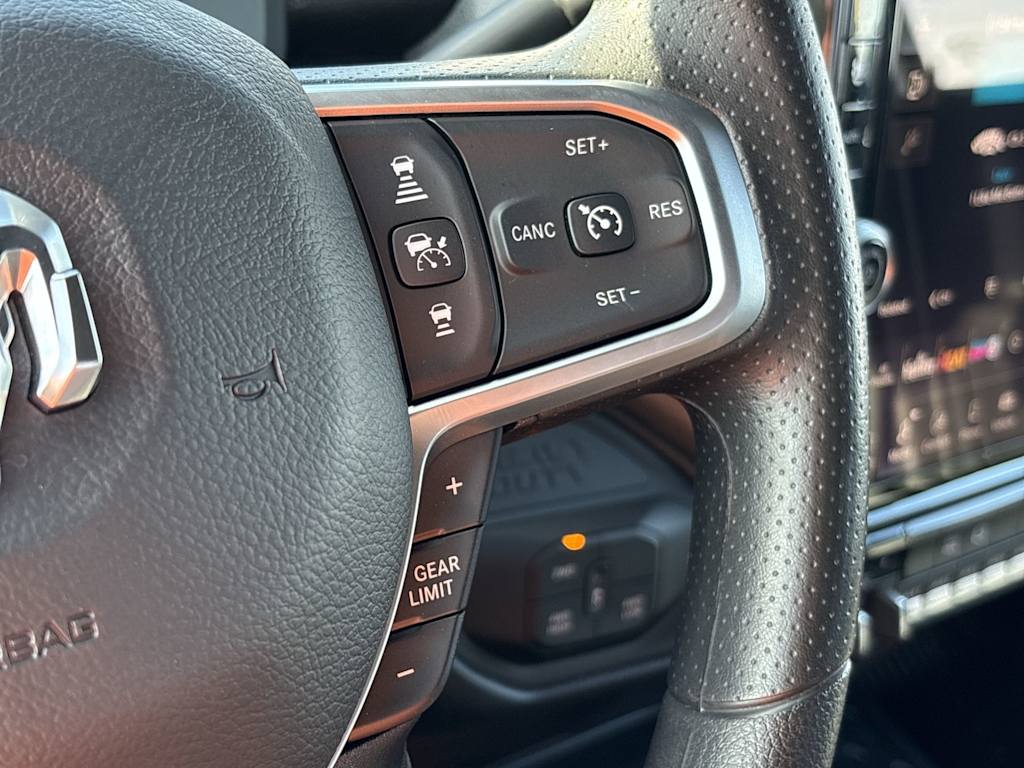 Thumbnail: 2026 RAM 3500 - 33