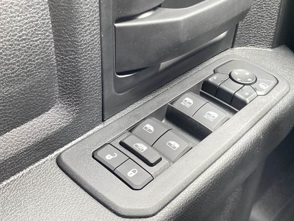 Thumbnail: 2026 RAM 3500 - 26