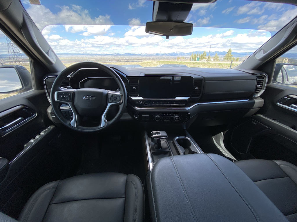 Thumbnail: 2024 Chevrolet Silverado 1500 - 2