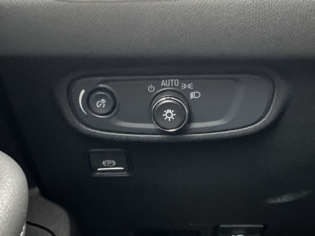 Thumbnail: 2024 GMC Terrain - 28