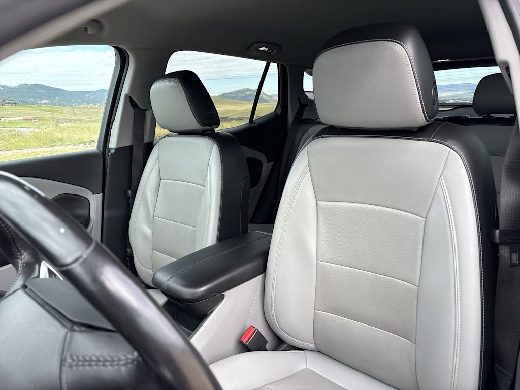 Thumbnail: 2022 GMC Terrain - 24