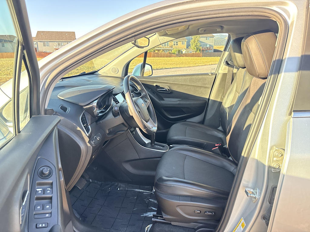 Thumbnail: 2019 Chevrolet Trax - 9