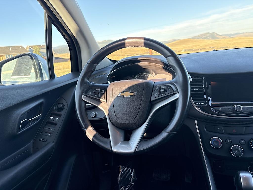 Thumbnail: 2019 Chevrolet Trax - 8