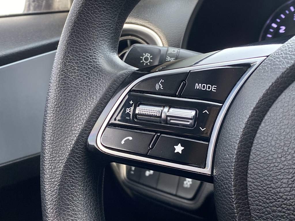 Thumbnail: 2023 Kia Forte - 26