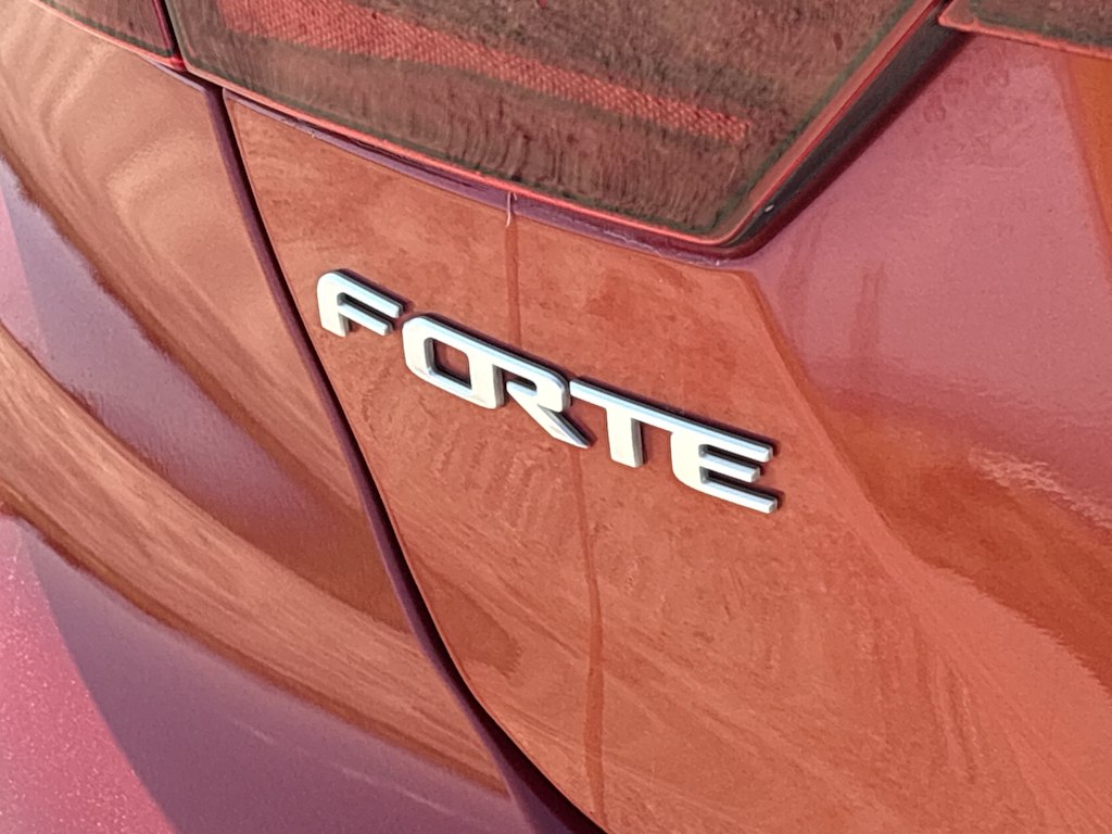 Thumbnail: 2023 Kia Forte - 7