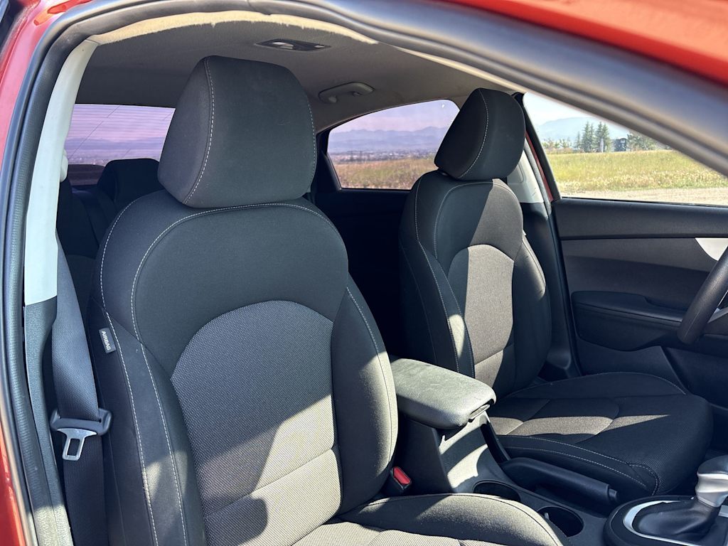 Thumbnail: 2023 Kia Forte - 10