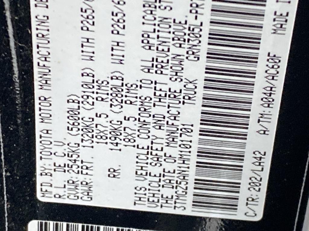 Thumbnail: 2017 Toyota Tacoma - 12