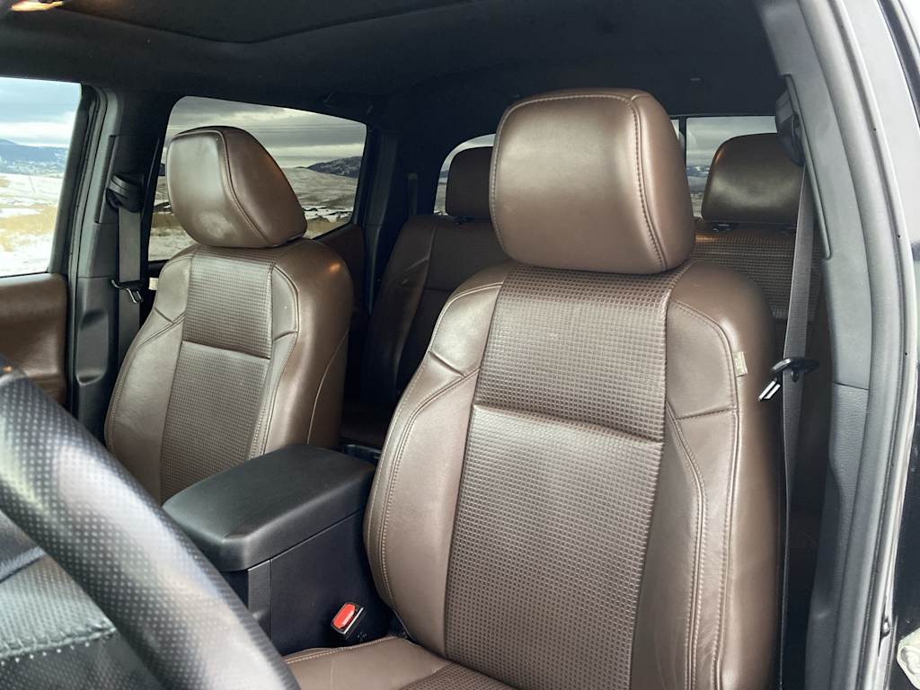 Thumbnail: 2017 Toyota Tacoma - 5