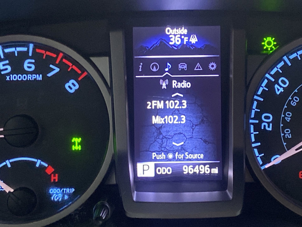 Thumbnail: 2017 Toyota Tacoma - 21