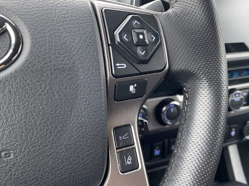 Thumbnail: 2023 Toyota Tacoma - 24