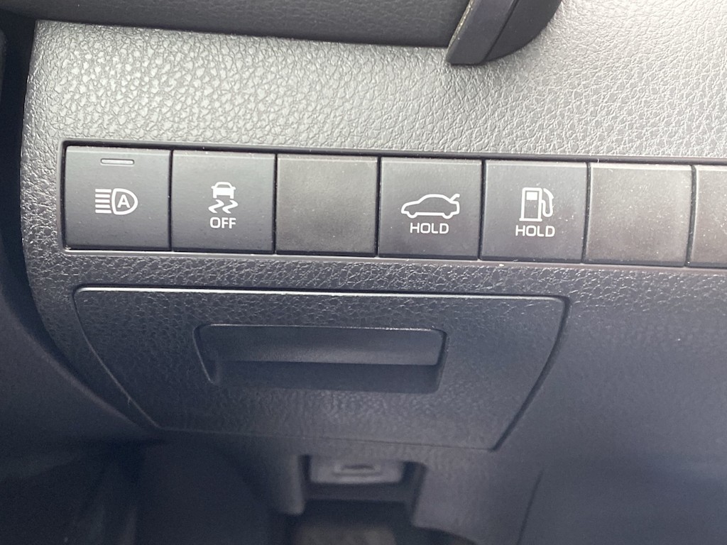 Thumbnail: 2021 Toyota Camry - 29