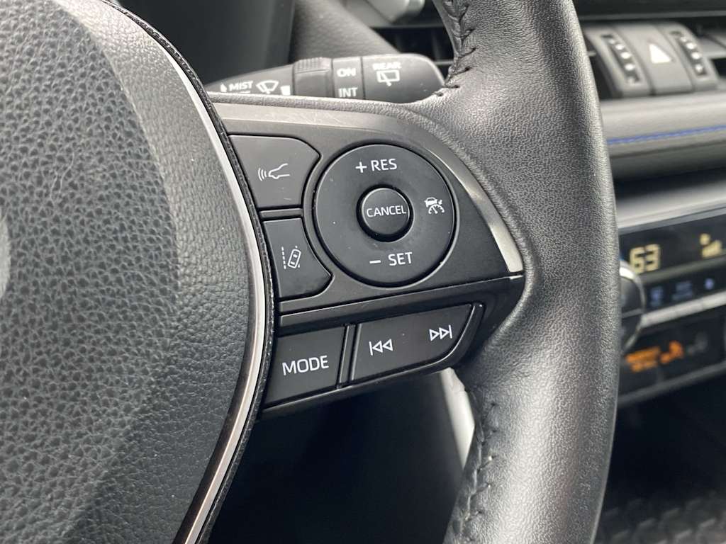 Thumbnail: 2021 Toyota RAV4 - 34