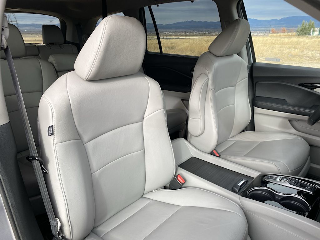 Thumbnail: 2019 Honda Pilot - 7