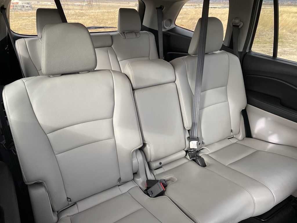 Thumbnail: 2019 Honda Pilot - 8