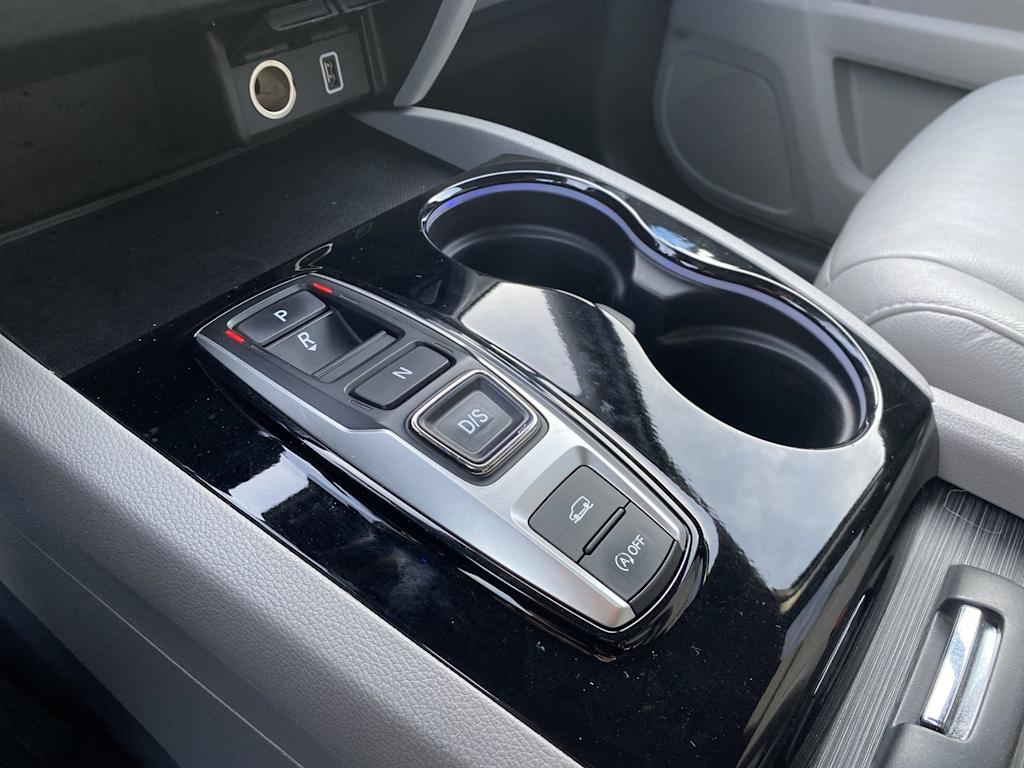 Thumbnail: 2019 Honda Pilot - 10