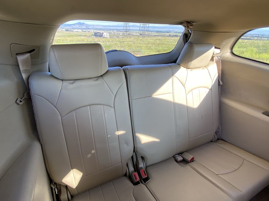 Thumbnail: 2010 Buick Enclave - 23