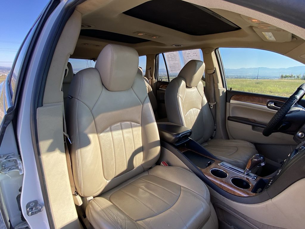 Thumbnail: 2010 Buick Enclave - 6