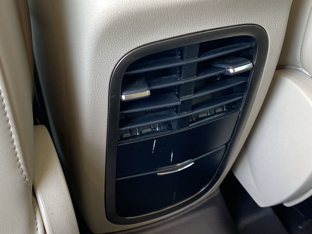 Thumbnail: 2018 Lincoln MKC - 35