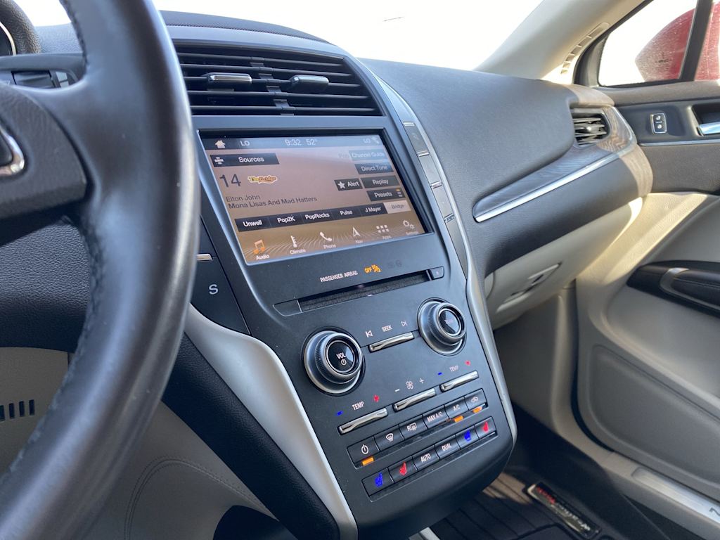 Thumbnail: 2018 Lincoln MKC - 12