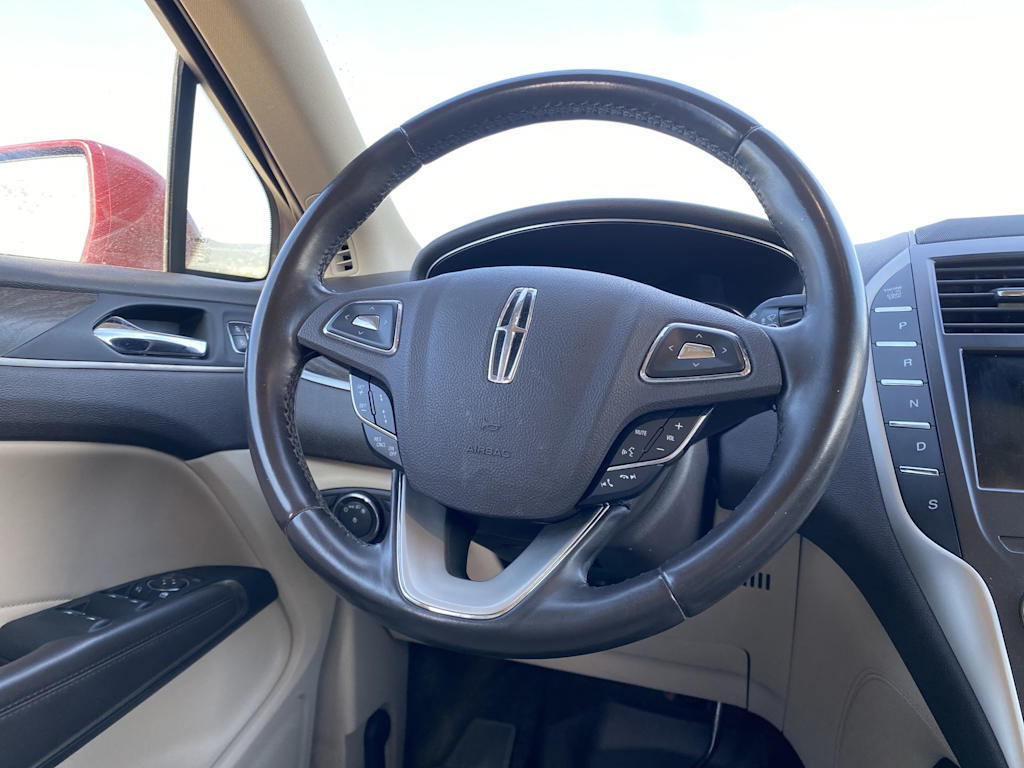 Thumbnail: 2018 Lincoln MKC - 8