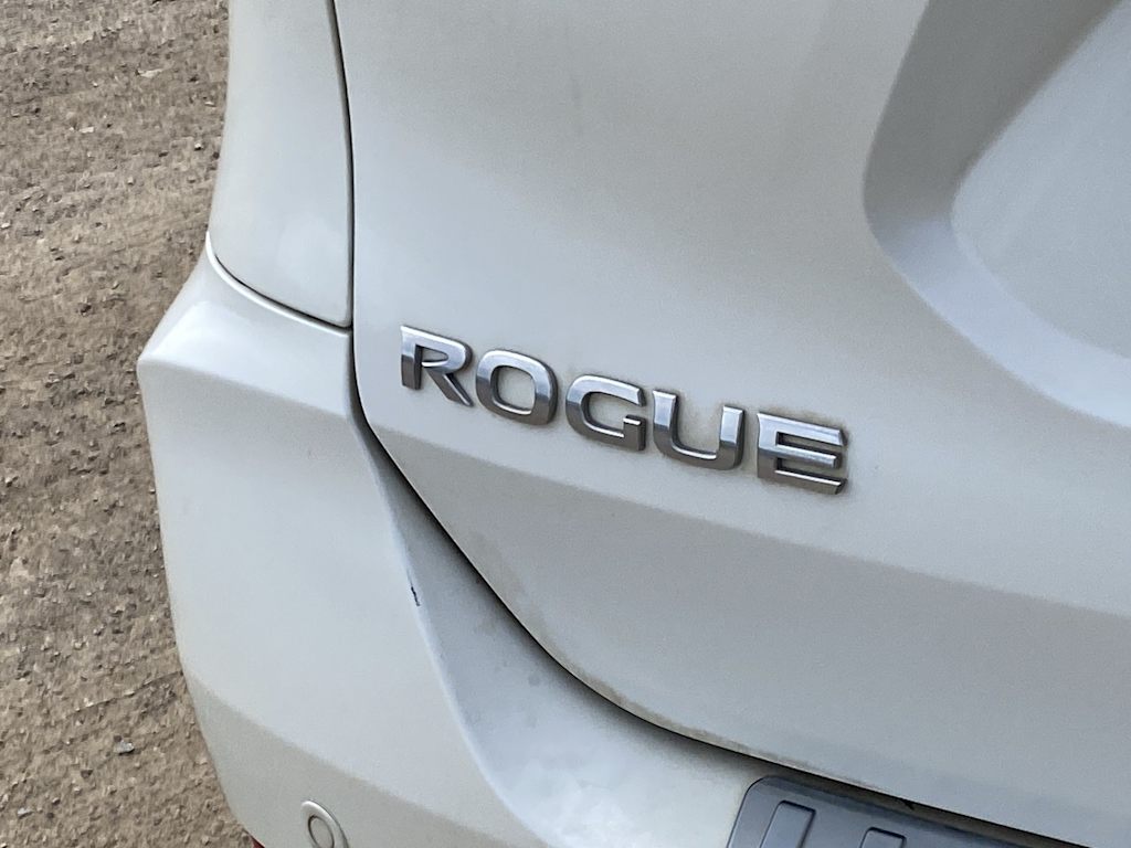 Thumbnail: 2020 Nissan Rogue - 6
