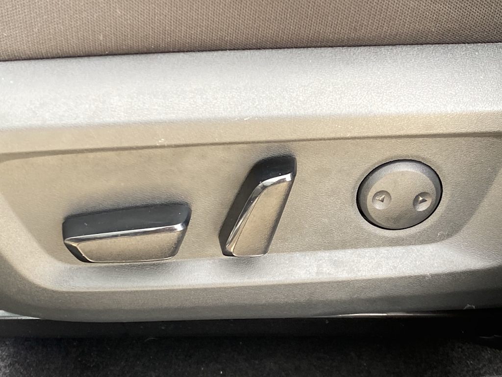 Thumbnail: 2021 Nissan Rogue - 27