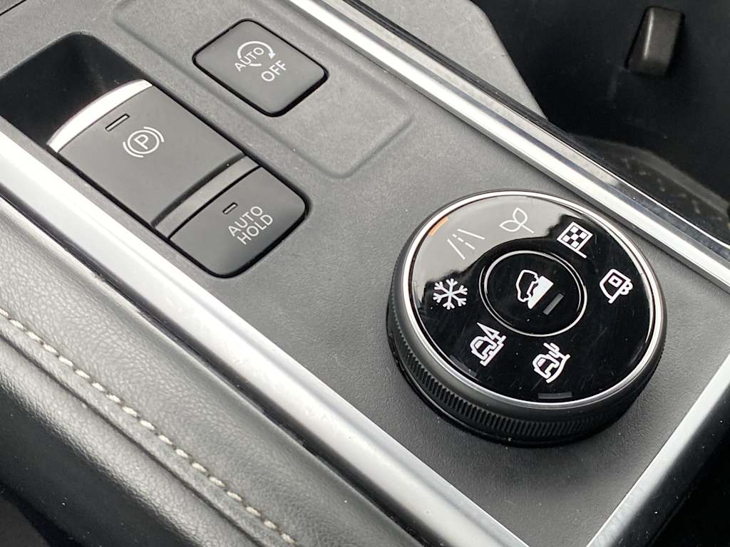 Thumbnail: 2024 Nissan Pathfinder - 27