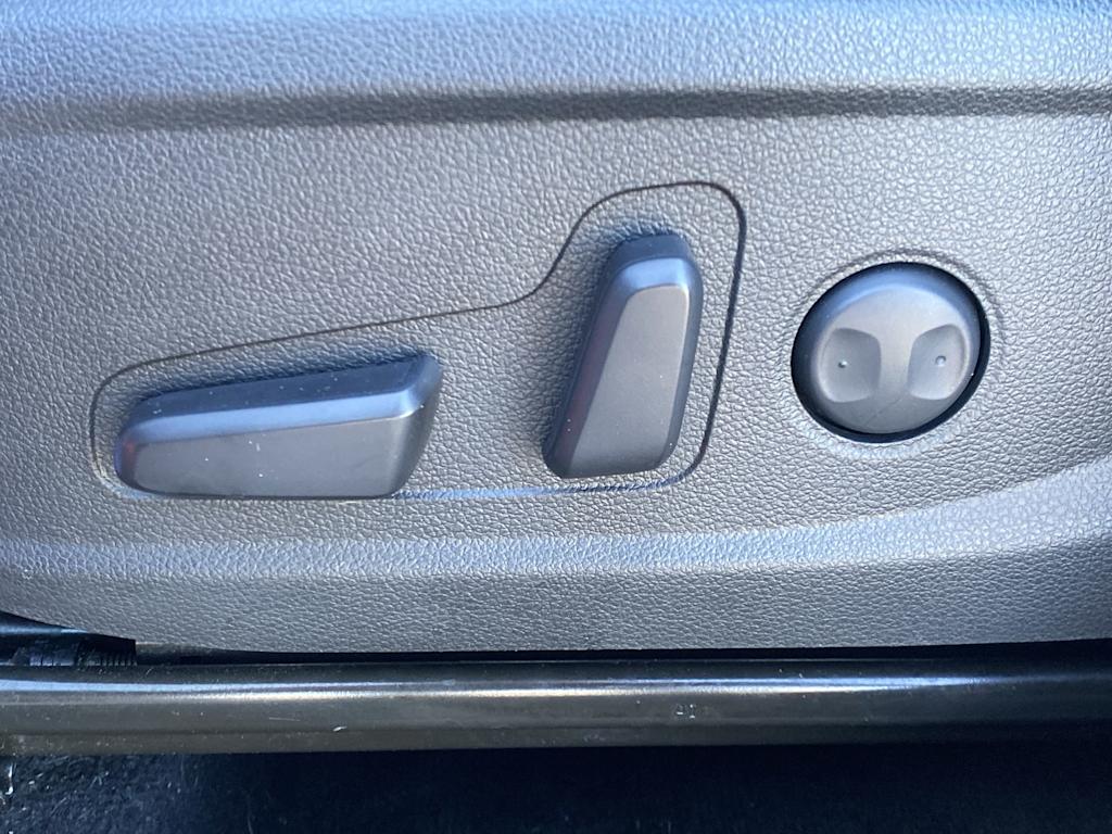 Thumbnail: 2023 Hyundai Santa Fe - 26