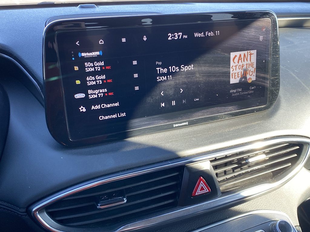 Thumbnail: 2023 Hyundai Santa Fe - 32