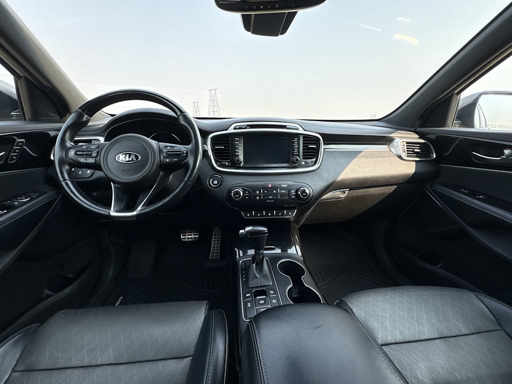 Thumbnail: 2017 Kia Sorento - 2