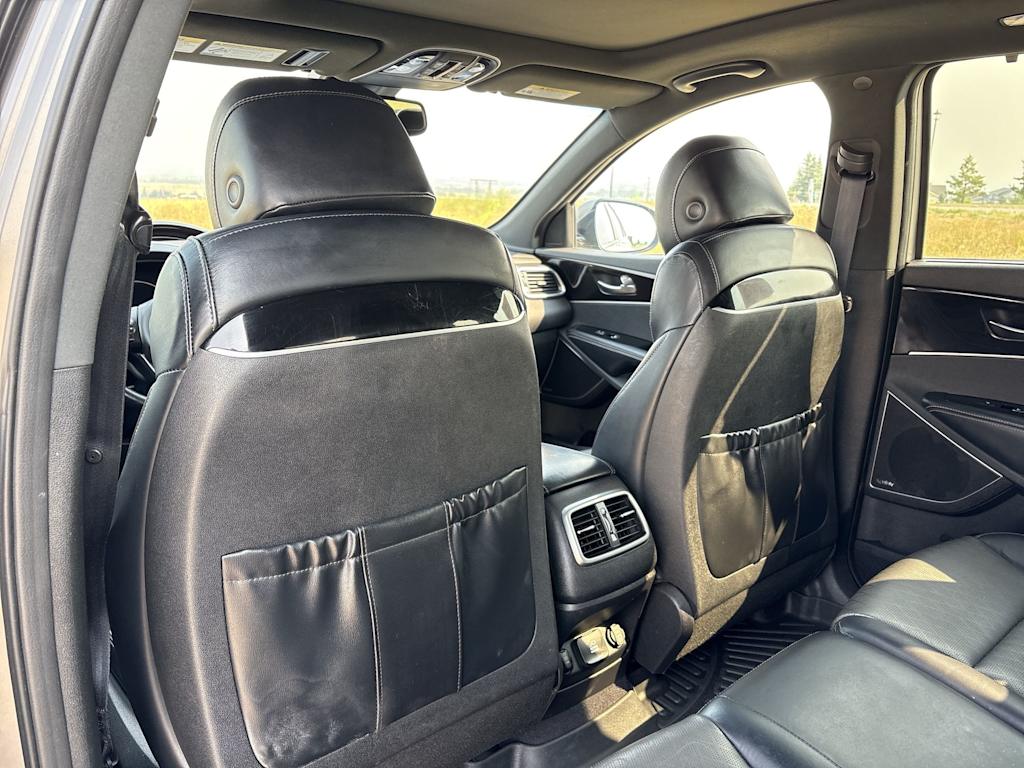 Thumbnail: 2017 Kia Sorento - 11