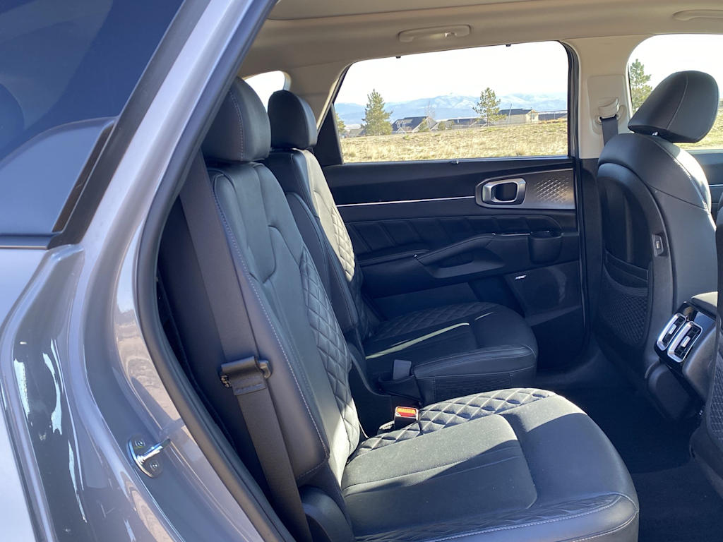 Thumbnail: 2023 Kia Sorento - 39