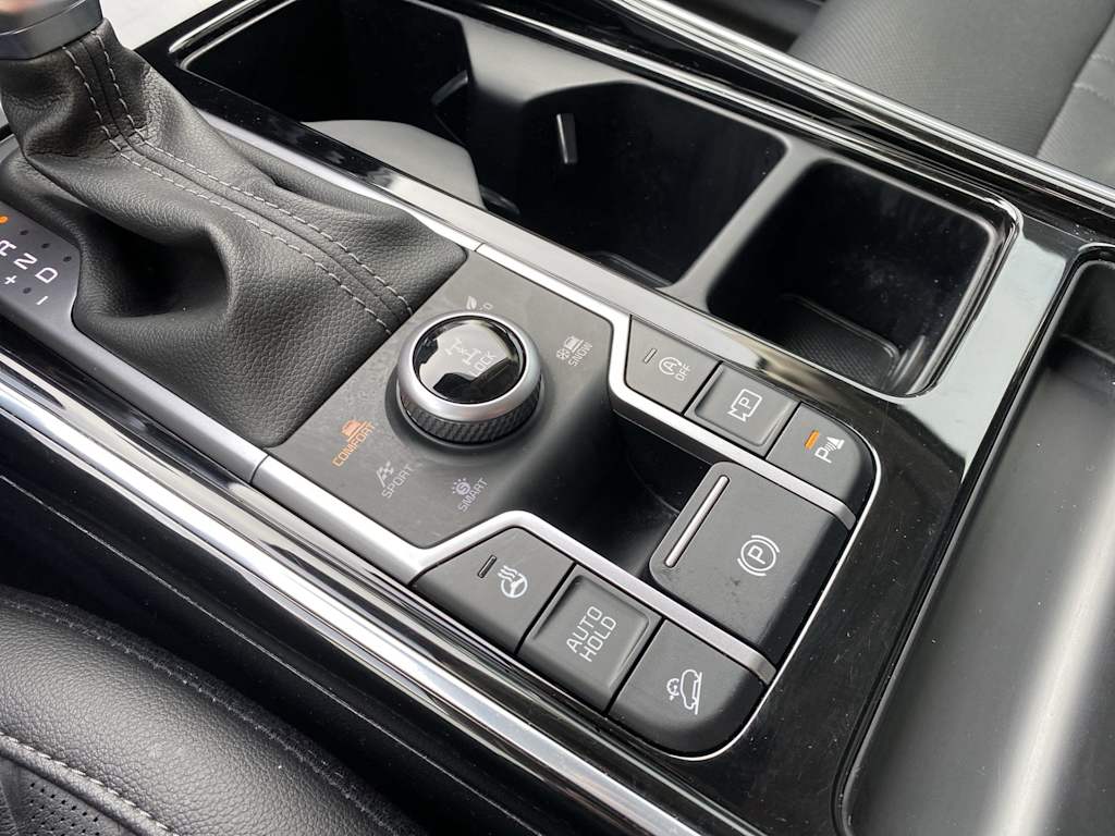 Thumbnail: 2023 Kia Sorento - 29