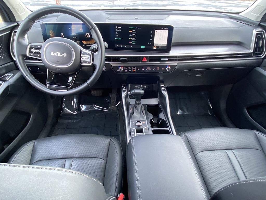 Thumbnail: 2024 Kia Sorento - 2