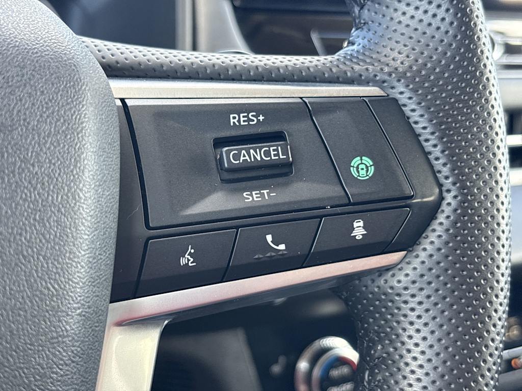 Thumbnail: 2025 Mitsubishi Outlander - 35