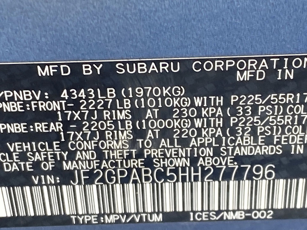 Thumbnail: 2017 Subaru Crosstrek - 10