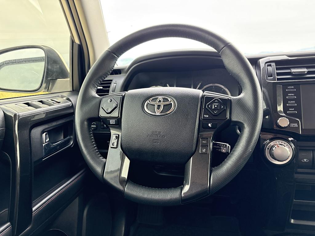 Thumbnail: 2020 Toyota 4Runner - 8