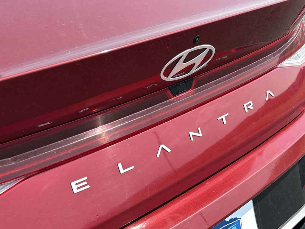 Thumbnail: 2025 Hyundai Elantra - 6