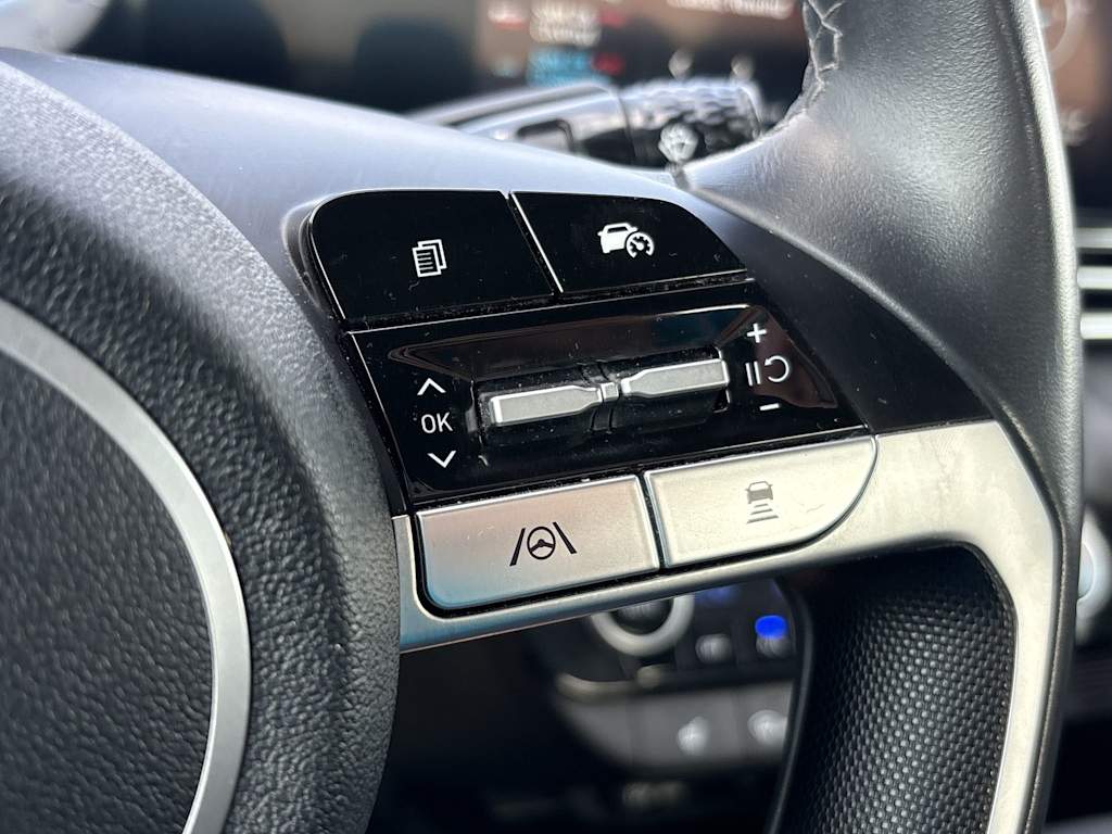 Thumbnail: 2025 Hyundai Elantra - 34
