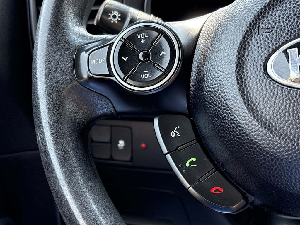 Thumbnail: 2015 Kia Soul - 19