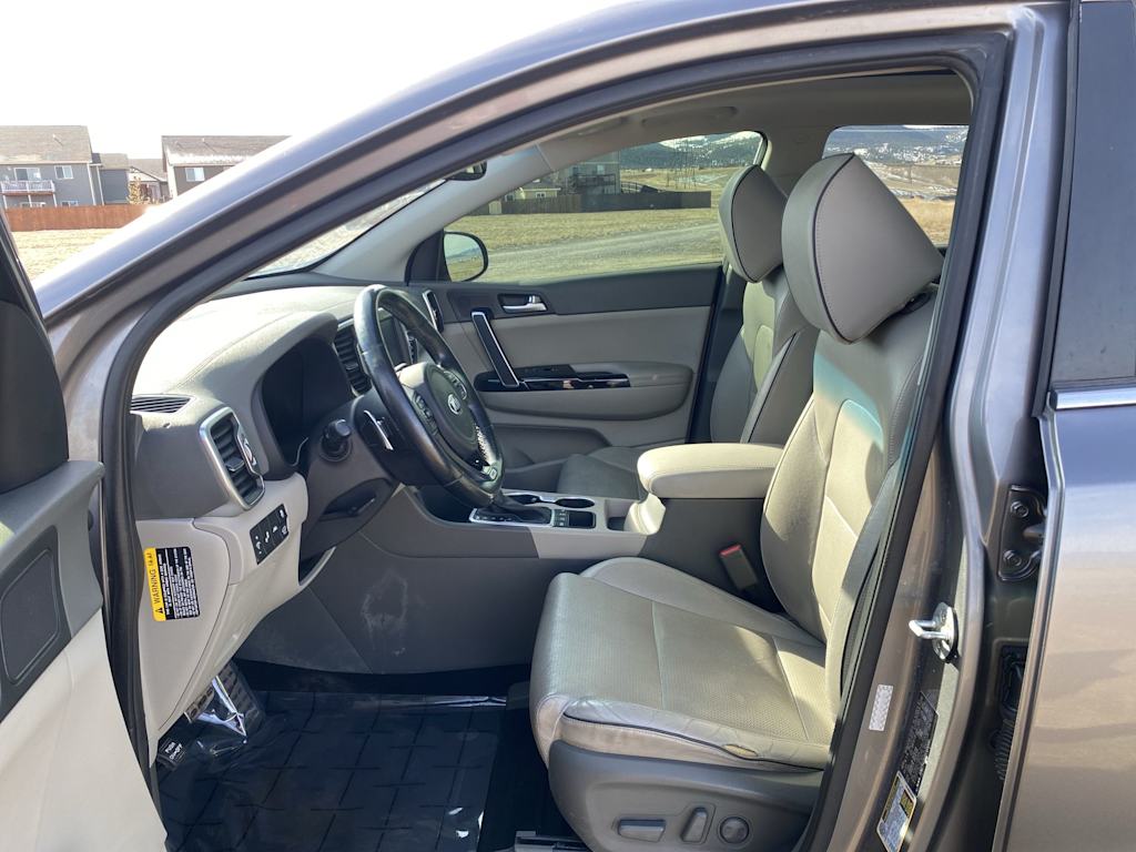 Thumbnail: 2017 Kia Sportage - 8