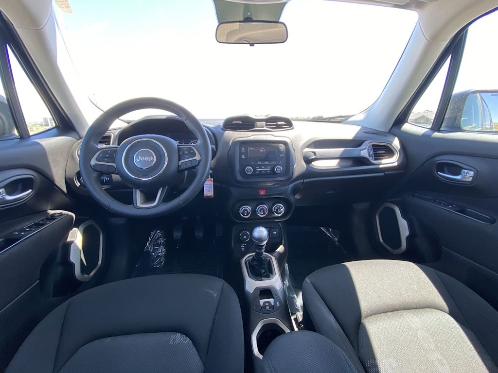 Thumbnail: 2016 Jeep Renegade - 2
