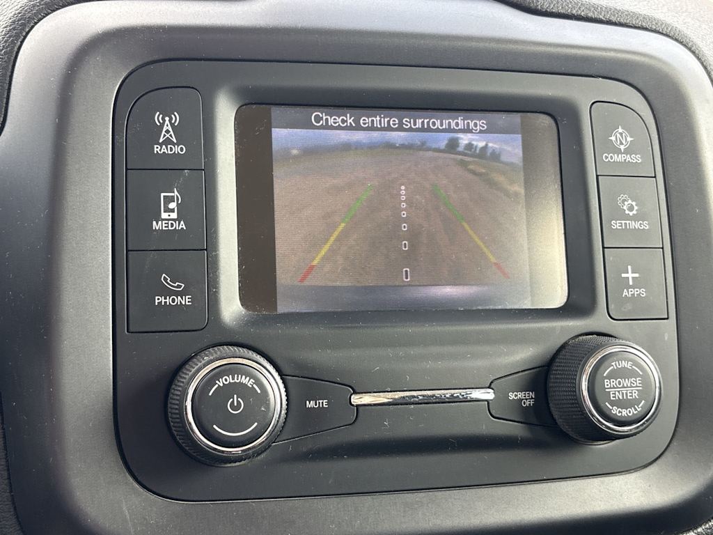 Thumbnail: 2019 Jeep Renegade - 18