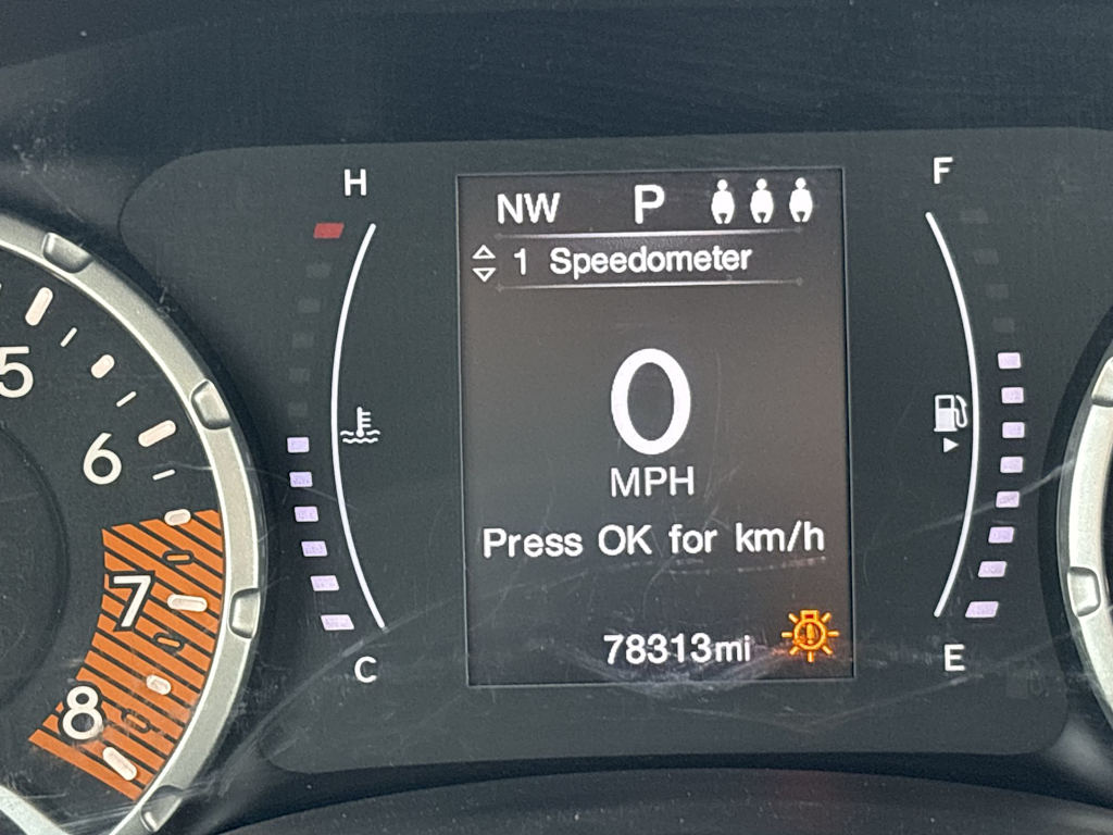 Thumbnail: 2019 Jeep Renegade - 7