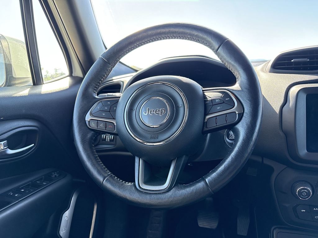 Thumbnail: 2019 Jeep Renegade - 7