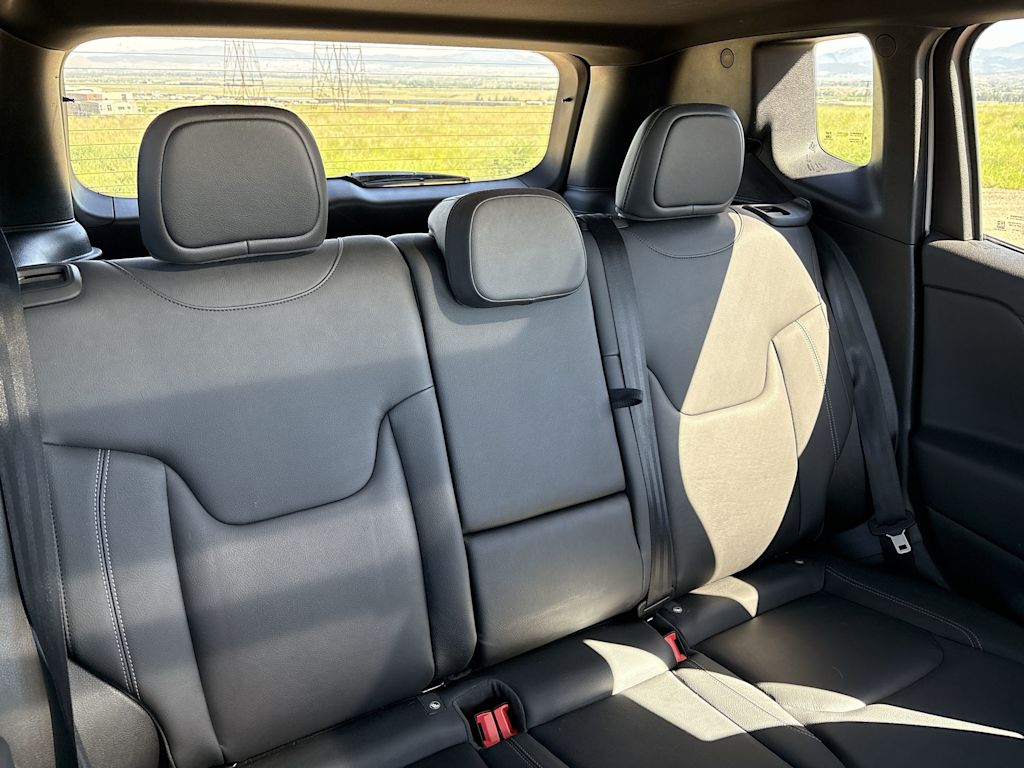 Thumbnail: 2019 Jeep Renegade - 28