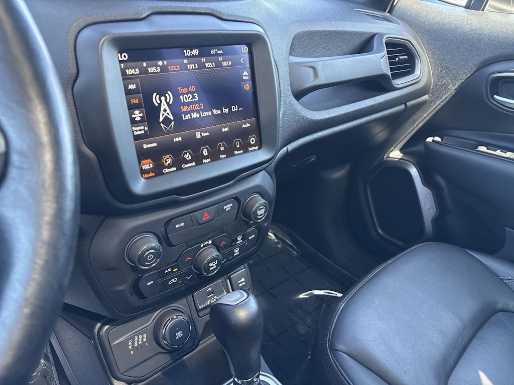 Thumbnail: 2019 Jeep Renegade - 12